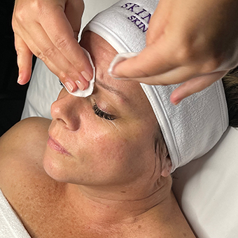 Toning skin
